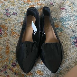 NWT Flats size 8 womens